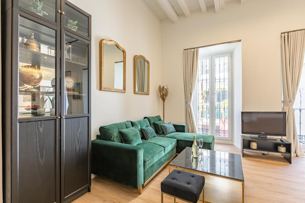 La Joya De Santa Cruz Calle Virgenes 21 Sevilla Eksteriør billede